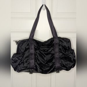 Zella Ruched Nylon Duffle/Gym Bag Black Solid Size 16X7X10 M/L Double Handle